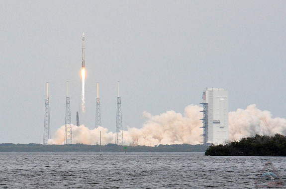 NASA's MAVEN spacecraft lifts off atop a United Launch Alliance Atlas V booster from Launch Complex 41 at the Cape Canaveral Air Force Station in Florida, Nov. 18, 2013.