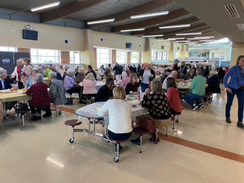 A good crowd enjoyed excellent box lunches and a time to mingle at the Lunch 4 Literacy event March 21, 2023 in Oak Ridge.