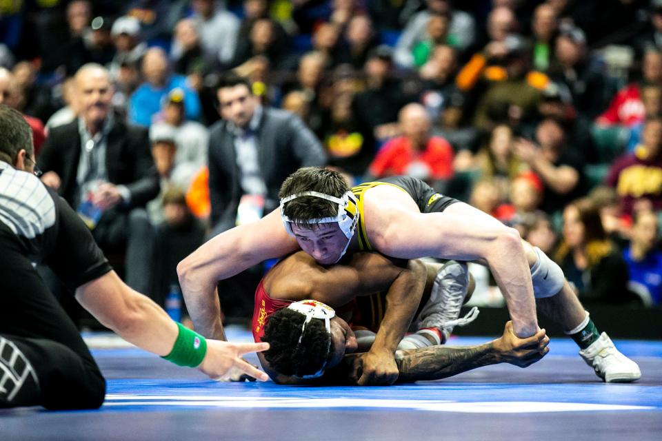 Missouri's Keegan O'Toole wrestles Iowa State's David Carr at 165 pounds in the finals of the NCAA Wrestling Championships on Saturday in Tulsa, Okla.