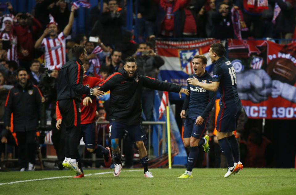 Football Soccer - Atletico Madrid v FC Barcelona - UEFA Champions League Quarter Final Second Leg - Vicente Calderon Stadium - 13/4/16 Atletico's Antoine Griezmann celebrates scoring their second goal Reuters / Sergio Perez Livepic EDITORIAL USE ONLY.