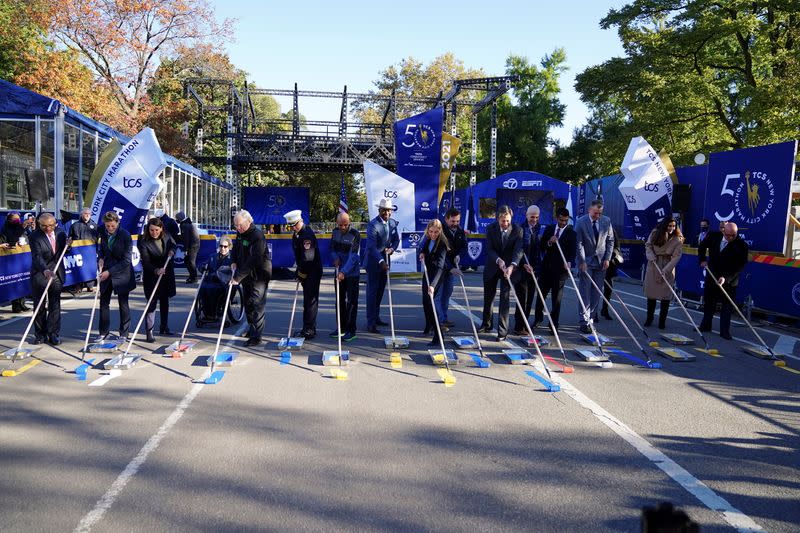 Ceremonial finish line painting in New York