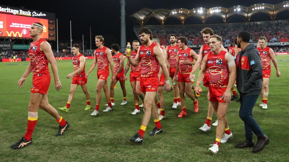 Unhappy Gold Coast Suns players.