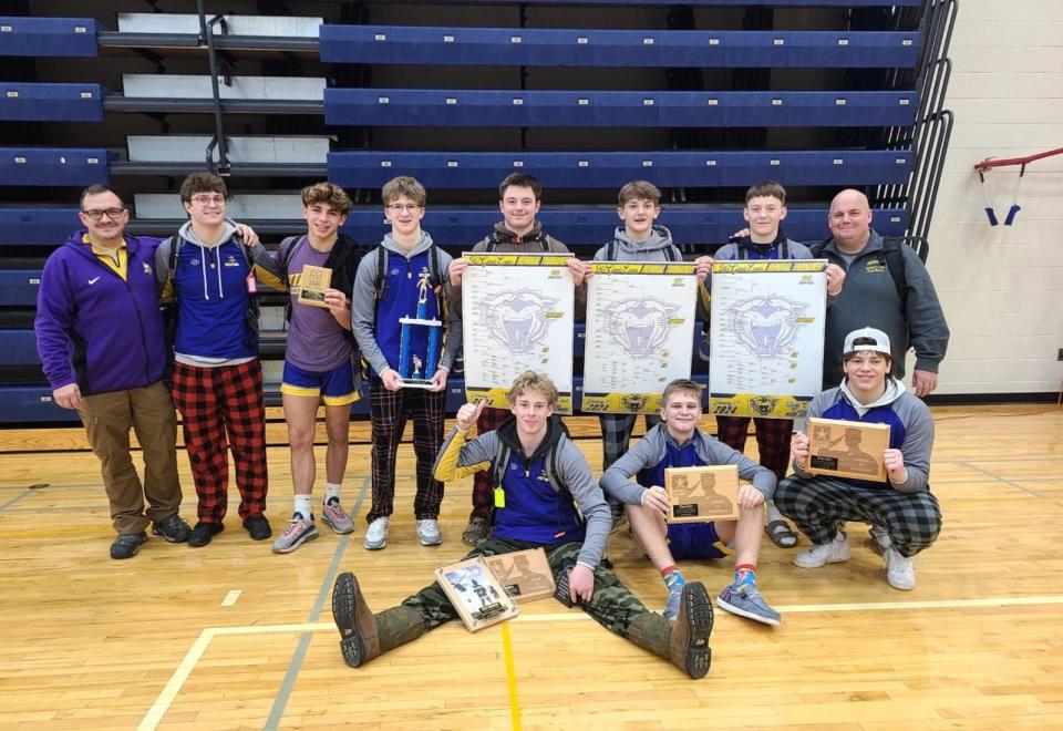 The Bronson wresting team finished fourth in Battle Creek on Saturday.