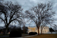 The White House is seen in Washington, U.S., on the second day of Government shutdown, January 21, 2018. REUTERS/Yuri Gripas