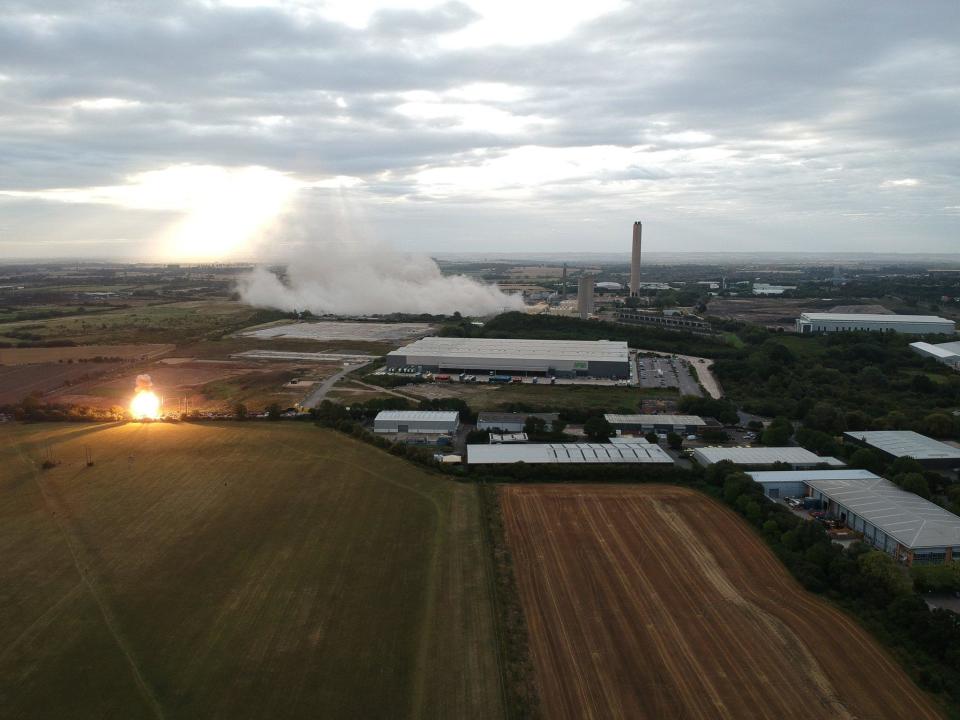 Footage appeared to show an electricity pylon 'explode' as the towers fell (@mypifi)