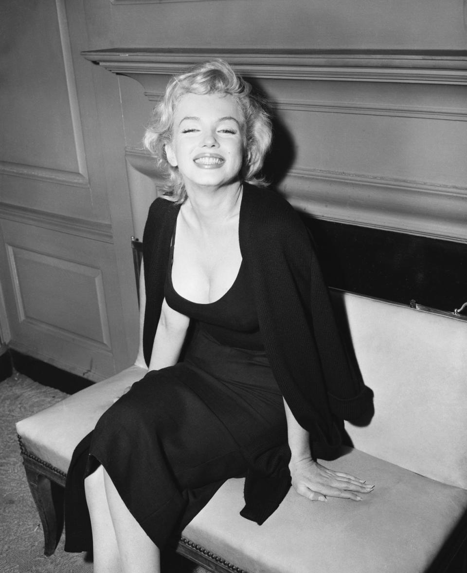 <p>Photographers swarmed actress Marilyn Monroe in her Sutton Place apartment in 1956, when her fiancé, playwright Arthur Miller, testified before the House Un-American Activities Committee. She would marry Miller later that year.</p>