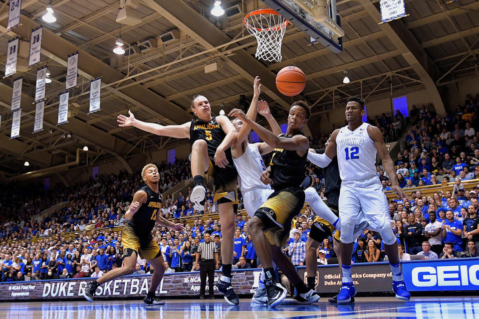 Luke Kennard battles Griffin Kinney