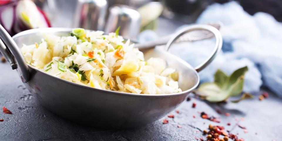 <p>How you prepare this shredded veggie dish is always a source of contention, but here's an argument for tossing your slaw in vinegar rather than mayo: A mayonnaise-based dressing will up the fat content.</p>