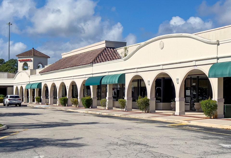 Loehmann's Plaza on PGA Boulevard in Palm Beach Gardens, Florida in 2022.