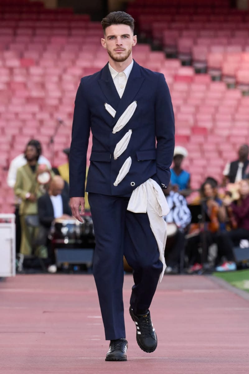 Athletes, SS25, Runway, London Fashion Week, Paris Fashion Week, New York Fashion Week, Noah Lyles, Jordan Chiles, Declan Rice, Sagg Napoli, Willy Chavarria, Dior, Kim Shui, Labrum, Hugo Boss, Christian Louboutin 