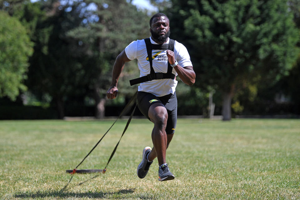 Image: Shanwayne Stephens sprints during training on June 2, 2020 in Peterborough, England. (Shaun Botterill / Getty Images file)