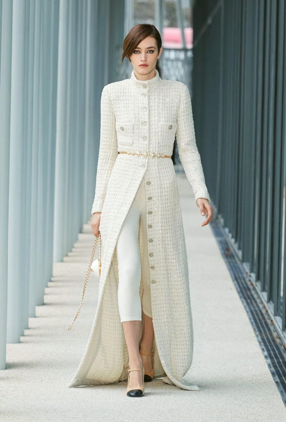 Every look you need to see from Chanel's Métiers d'art 2021 show