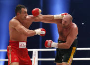 Boxing - Wladimir Klitschko v Tyson Fury WBA, IBF & WBO Heavyweight Title's - Esprit Arena, Dusseldorf, Germany - 28/11/15 Tyson Fury in action against Wladimir Klitschko during the fight Action Images via Reuters / Lee Smith Livepic