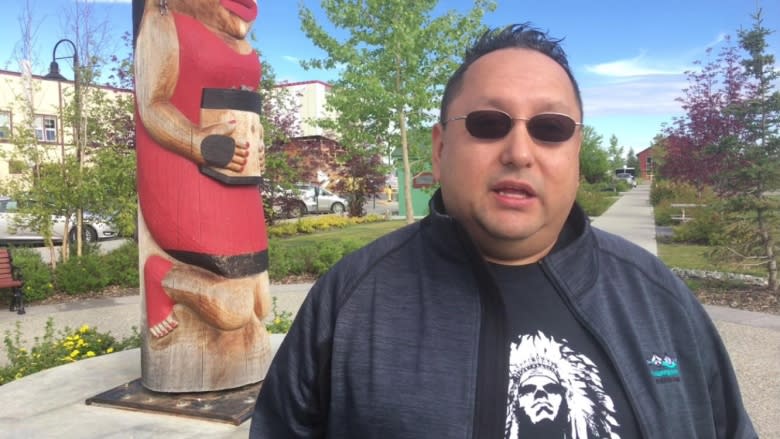 Whitehorse totem pole lacks signage, leaves people with 'questions that should be answered'