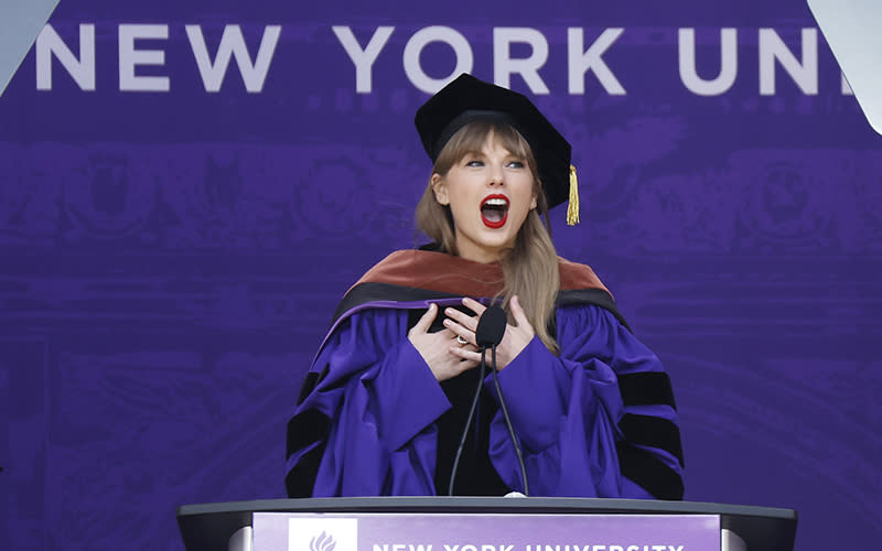 Taylor Swift delivers NYU's commencement speech in NYU grad garb