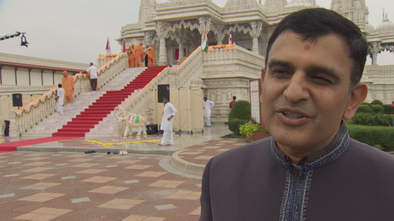 'We're here to stay': Hindu community celebrates 10th anniversary of temple with Trudeau, Tory