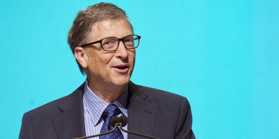 bill gates shareholder meeting