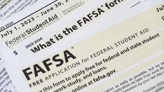 How To Complete the 2023–24 FAFSA® Form When You Have Multiple