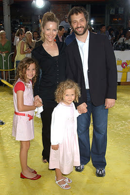 Leslie Mann , Judd Apatow with daughters Maude Apatow and Iris Apatow at the Los Angeles premiere of 20th Century Fox's The Simpsons Movie