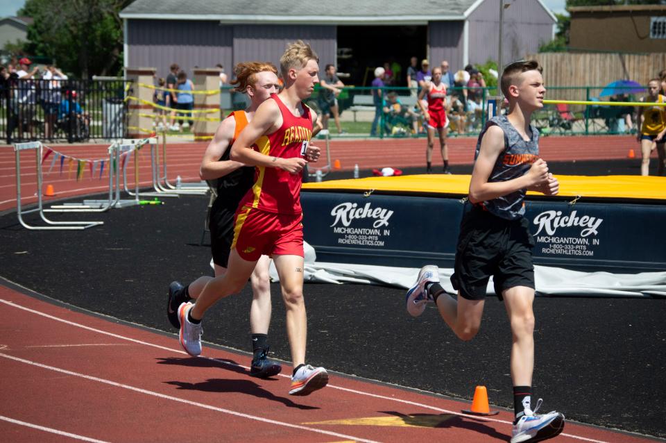 Ranger Brendan Stump competes in the 3200-meter run.