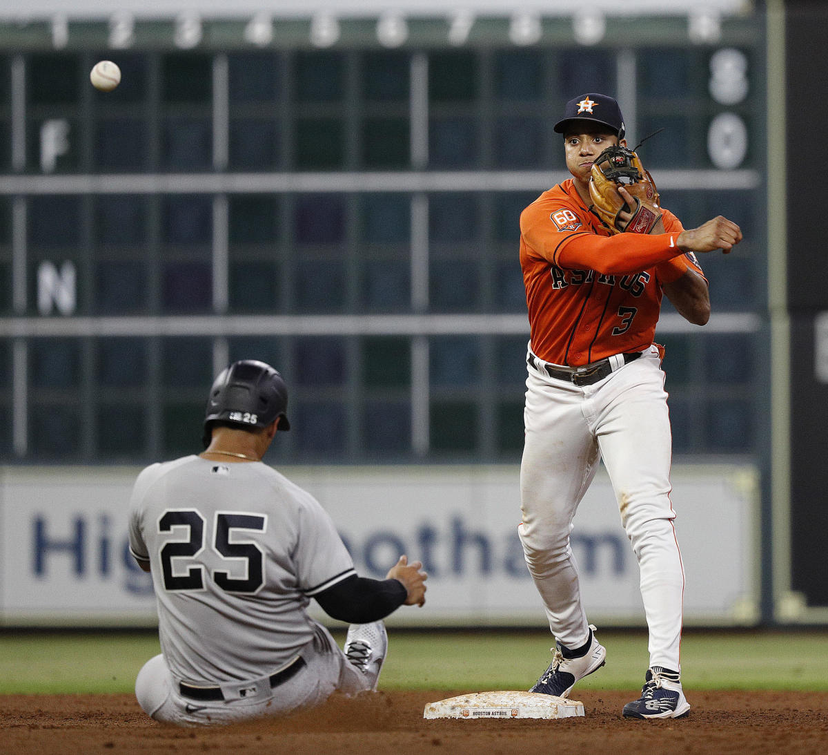 Astros Sweep Yankees In Doubleheader To Start The Second-Half Of