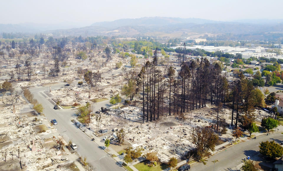 <p>Santa Rosa, California. REUTERS/DroneBase </p>