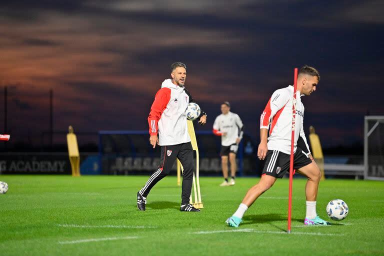 Martín Demichelis tendrá un fuerte desafío como entrenador en su segundo año en River