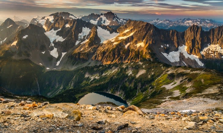 A view of North Cascades National Park from the Sahale Arm. <span>(Photo: Ian Stotesbury Photography/Moment via Getty Images)</span>