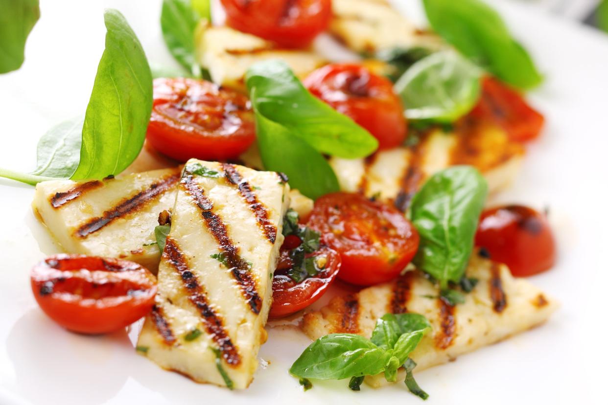 Grilled Halloumi and Tomato Salad