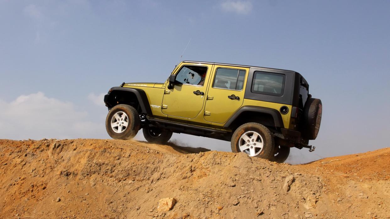 Jeep Wrangler off roading