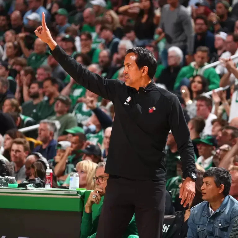 熱火總教練斯波爾斯特拉（Erik Spoelstra）。摘自NBA推特