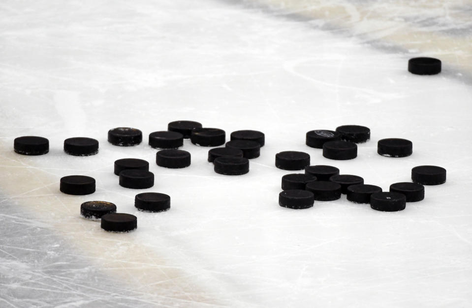 The Vegas Golden Knights and Columbus Blue Jackets have shut down team facilities due to a number of positive COVID-19 tests among players. (Photo by Ethan Miller/Getty Images)