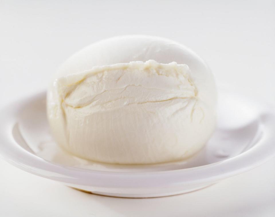 19) Mozzarella