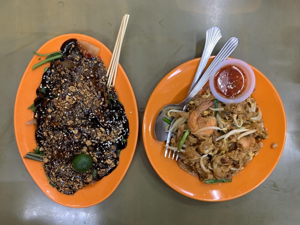 Lau Wan Kuetiau - Sotong kangkung and kuetiau goreng