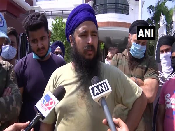 Balwinder Singh, son of Block Development Council (BDC) Chairman Khag Bhupinder Singh speaking to reporters on Thursday. [Photo/ANI]