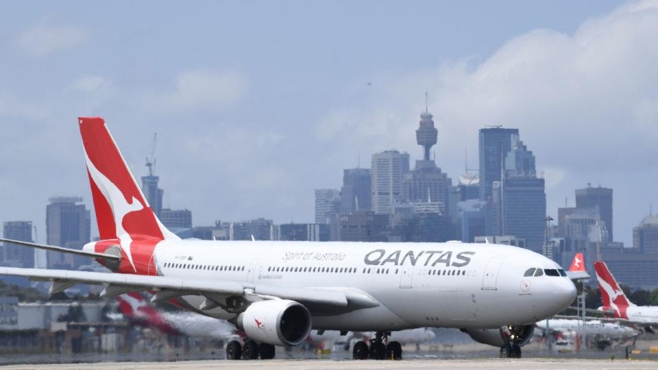 Qantas place at airport