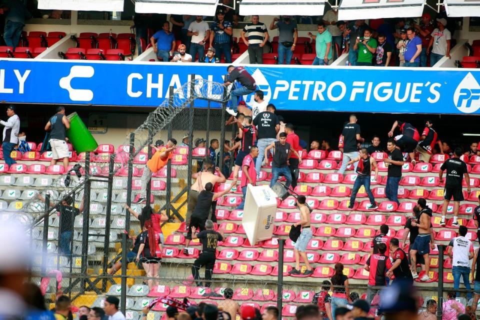 Bronca en el partido Querétaro vs Atlas  | Foto: Cuartoscuro