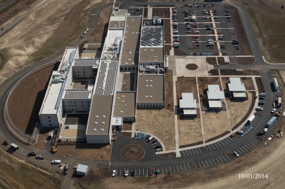 Aerial view of Oregon State Hospital's new campus in Junction City.