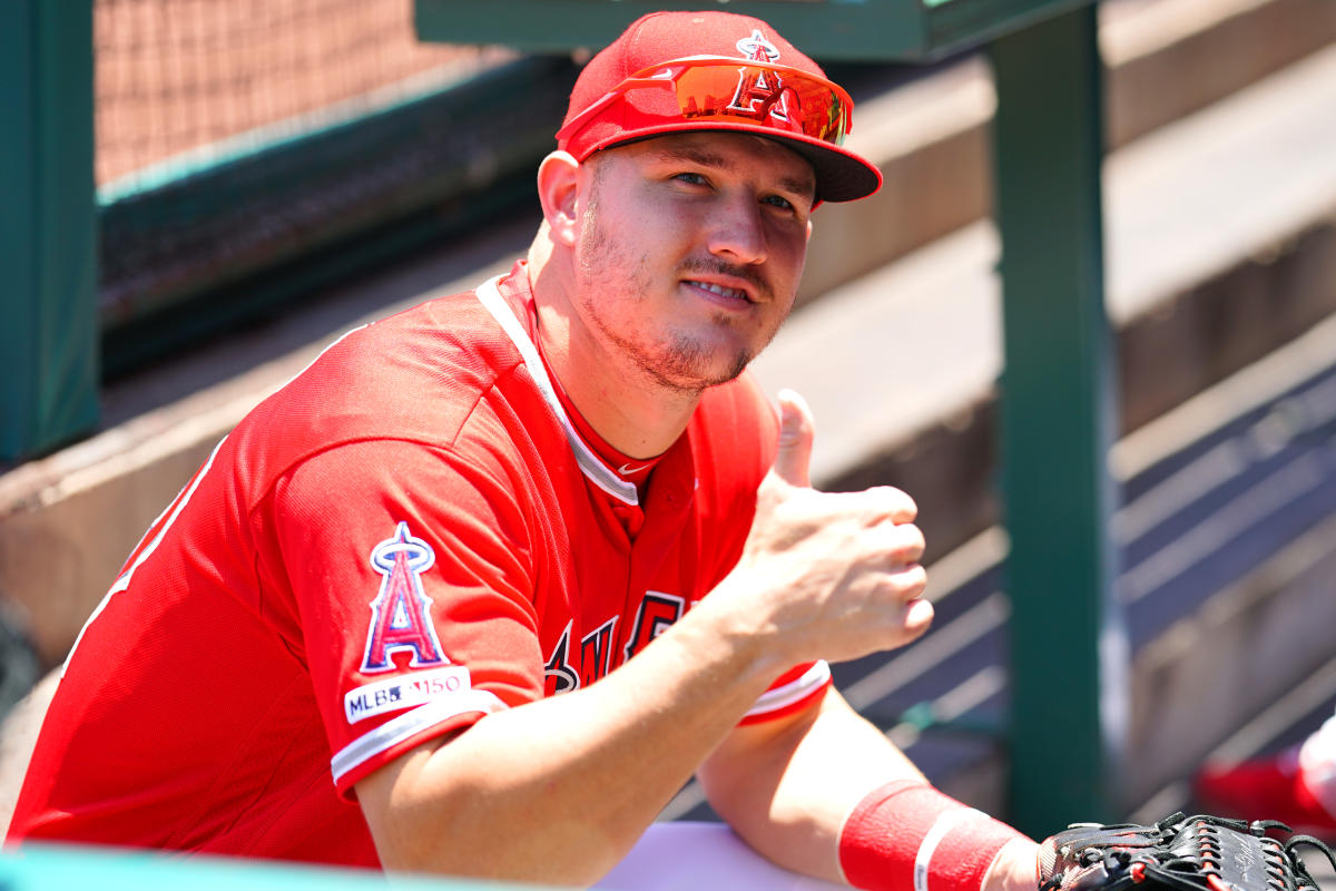 Mike Trout Stats, Fantasy & News