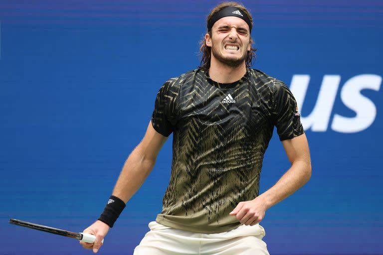 Se lamenta Tsitsipas: figura de la Next Gen, fue sorprendido por un tenista de una generación aun más joven, Alcaraz.