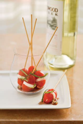 Heirloom Tomato-Cracker Salad