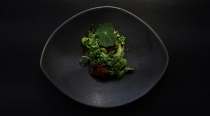 Menu le moins cher : 56 euros<br>Chef : Pedro Bargero<br>