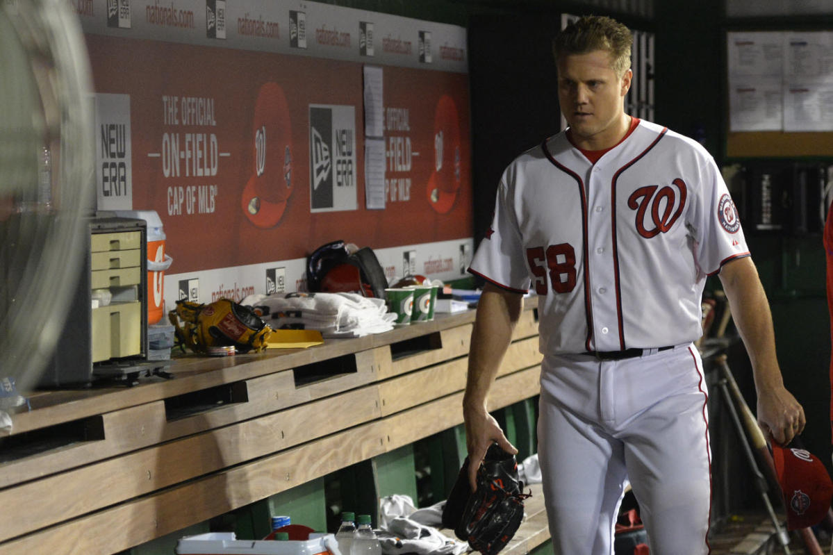 Washington reliever Jonathan Papelbon loses his cool, role and more