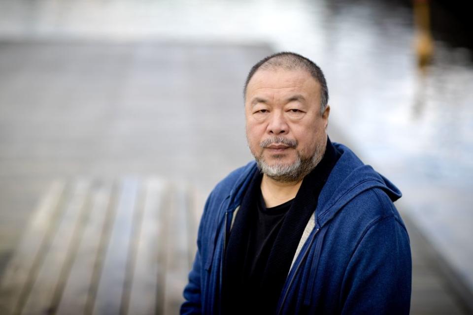 Der bekannte Künstler Ai Wei Wei (65) verschwand, nachdem er soziale Probleme in China kritisierte. Mittlerweile lebt er in England. - Copyright: Getty/Sander Koning
