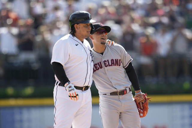 Miguel Cabrera honored pregame, then helps Tigers secure second in AL  Central