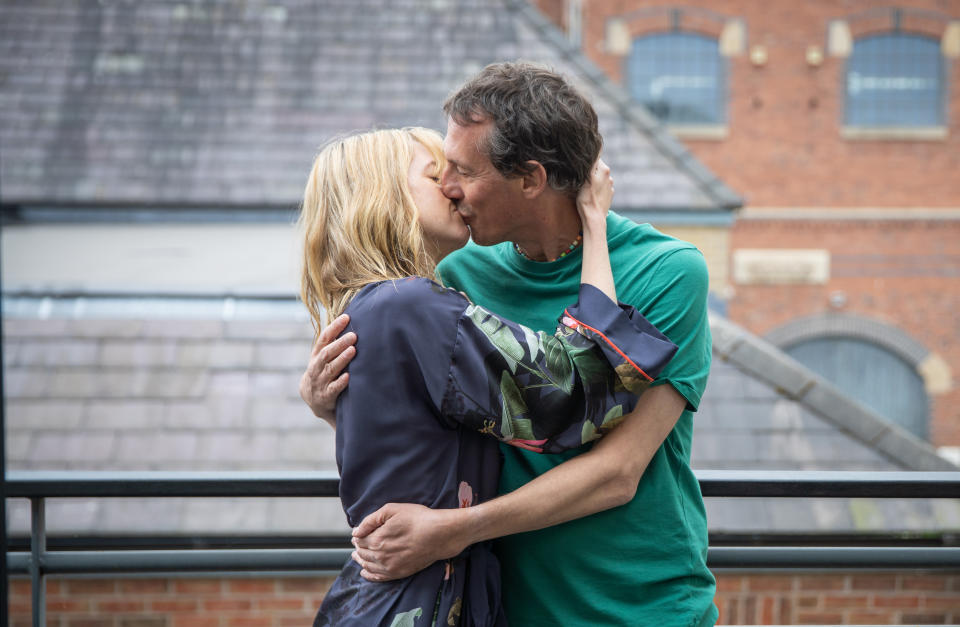 FROM ITV

STRICT EMBARGO - No Use Before Tuesday 30th August 2022

Coronation Street - 1073940

Friday 9th September 2022

Spider Nugent [MARTIN HANCOCK] begs Toyah Battersby [GEORGIA TAYLOR] to cut ties with Griff, revealing heâ€™s in love with her and his marriage is over. As they kiss on the balcony, agreeing to keep their relationship under wraps until after the trial, a furious Saira [KIM VITHANA] stares up at them. 

Picture contact - David.crook@itv.com

Photographer - Danielle Baguley

This photograph is (C) ITV Plc and can only be reproduced for editorial purposes directly in connection with the programme or event mentioned above, or ITV plc. Once made available by ITV plc Picture Desk, this photograph can be reproduced once only up until the transmission [TX] date and no reproduction fee will be charged. Any subsequent usage may incur a fee. This photograph must not be manipulated [excluding basic cropping] in a manner which alters the visual appearance of the person photographed deemed detrimental or inappropriate by ITV plc Picture Desk. This photograph must not be syndicated to any other company, publication or website, or permanently archived, without the express written permission of ITV Picture Desk. Full Terms and conditions are available on  www.itv.com/presscentre/itvpictures/terms
