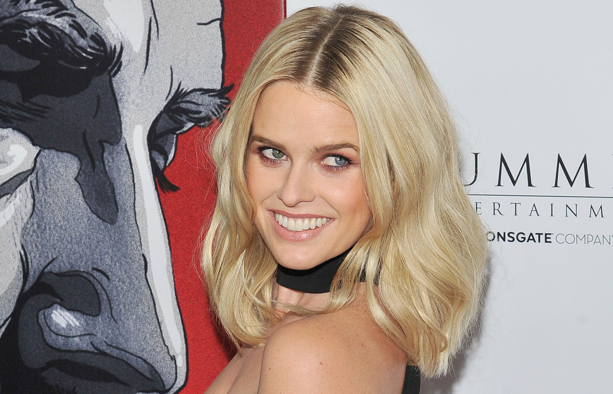 Alice Eve Pussy - Hannah Royce's Questionable Choices': Alice Eve Cast In Title Role Of CBS  Pilot