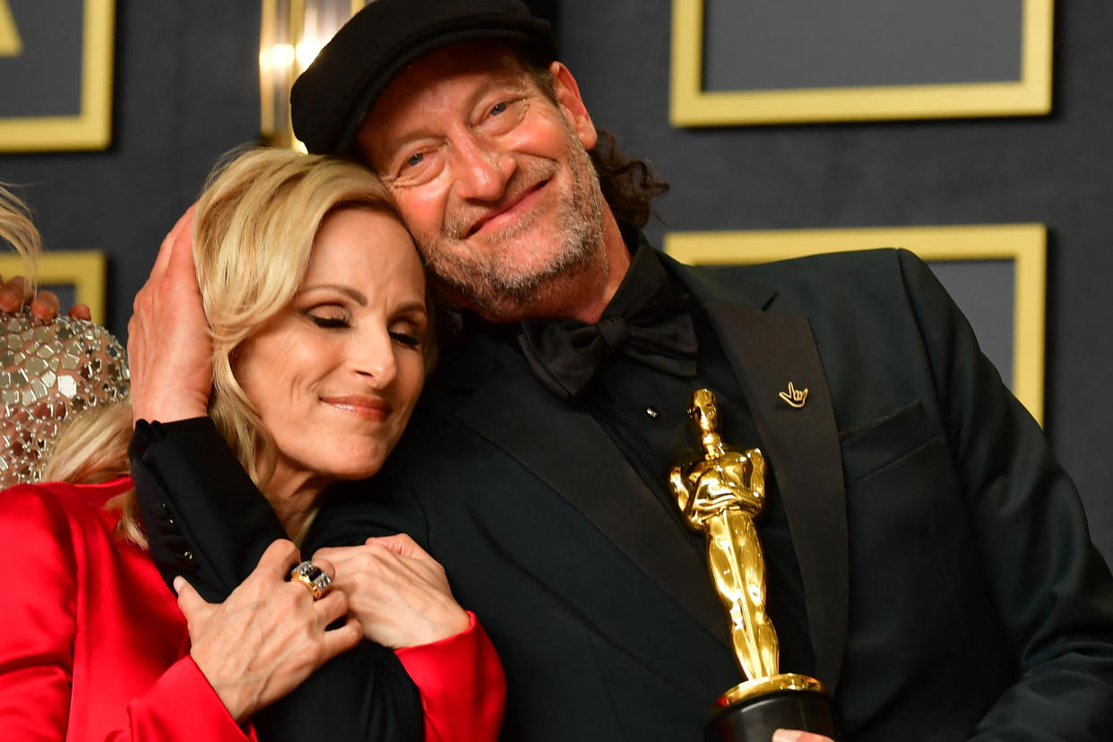 Marlee Matlin with CODA costar Troy Kotsur after their film won Best Picture at the Oscars in 2022. (Photo: FREDERIC J. BROWN/AFP via Getty Images)