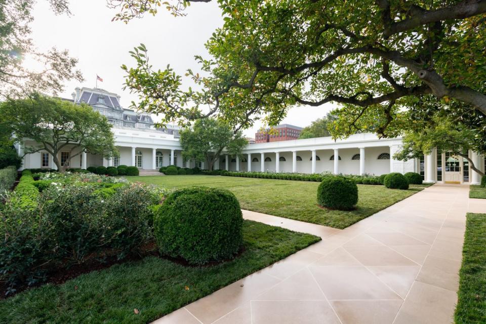 Melania Trump unveils Rose Garden redesign