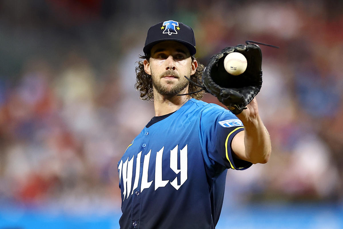 Aaron Nola puts on an unforgettable performance as the Mets heat up in the NL East race